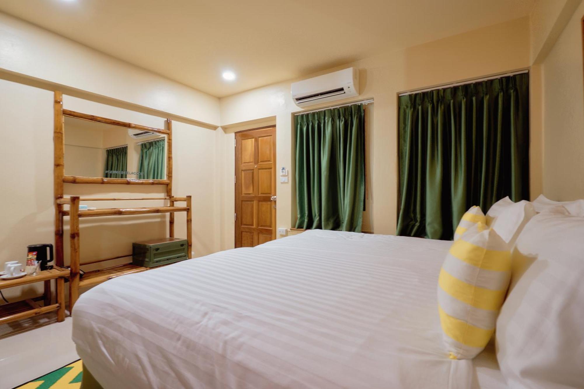 Sawasdee Lagoon Resort Thai Mueang Exteriör bild